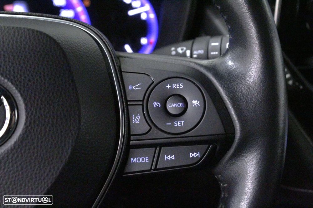 Toyota Corolla 1.8 Hybrid Comfort - 19
