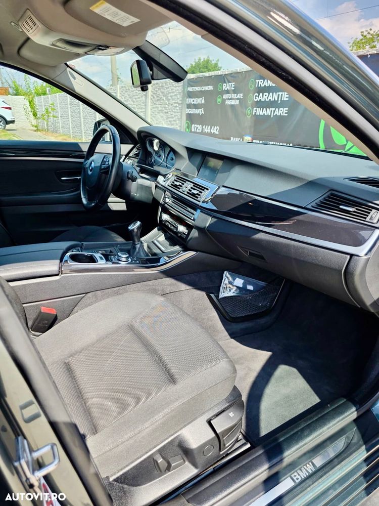 BMW Seria 5 520d - 14