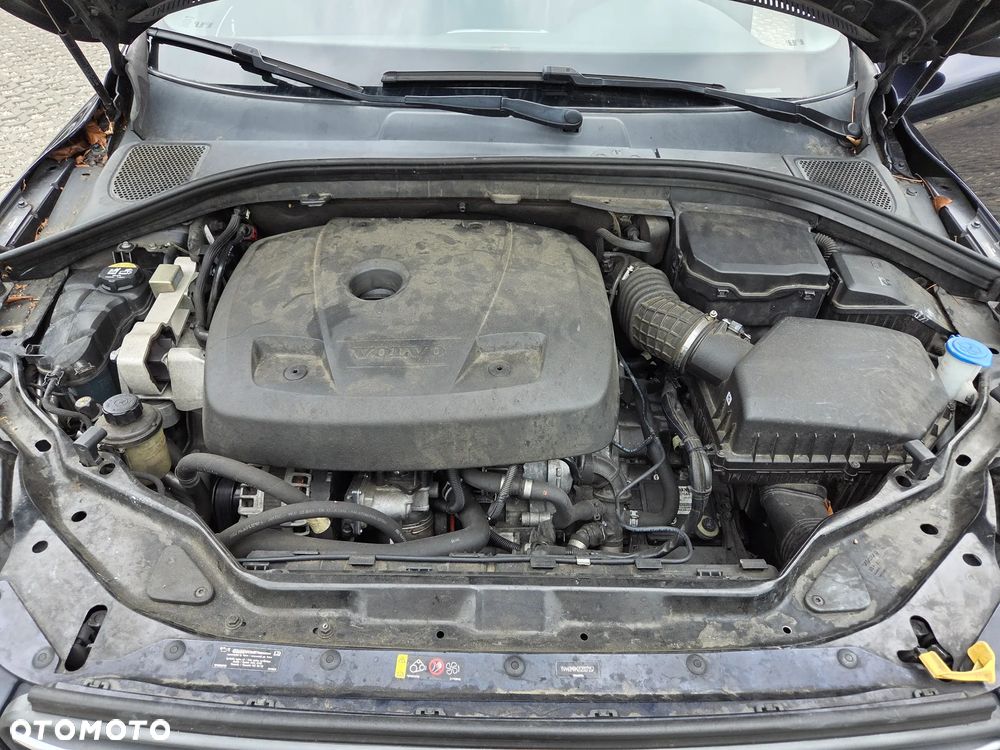 Volvo XC 60 T6 AWD Geartronic Summum - 7