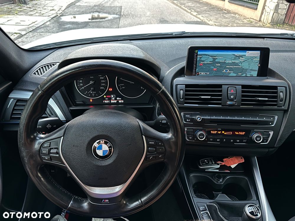 BMW Seria 1 125d - 19