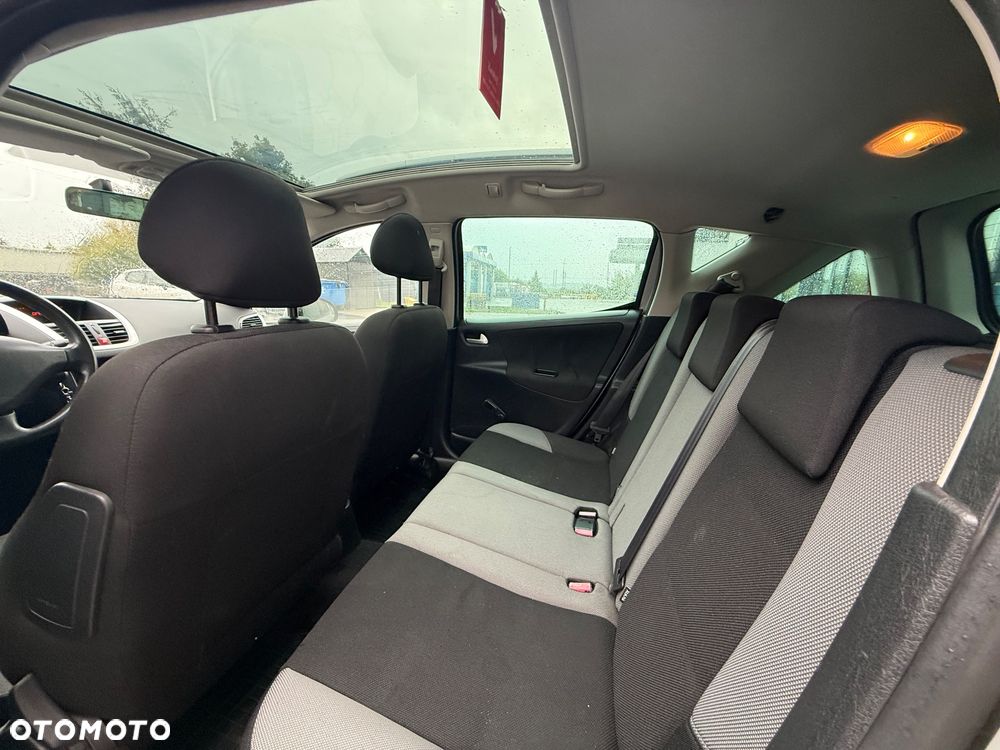 Peugeot 207 1.4 16V Presence - 8
