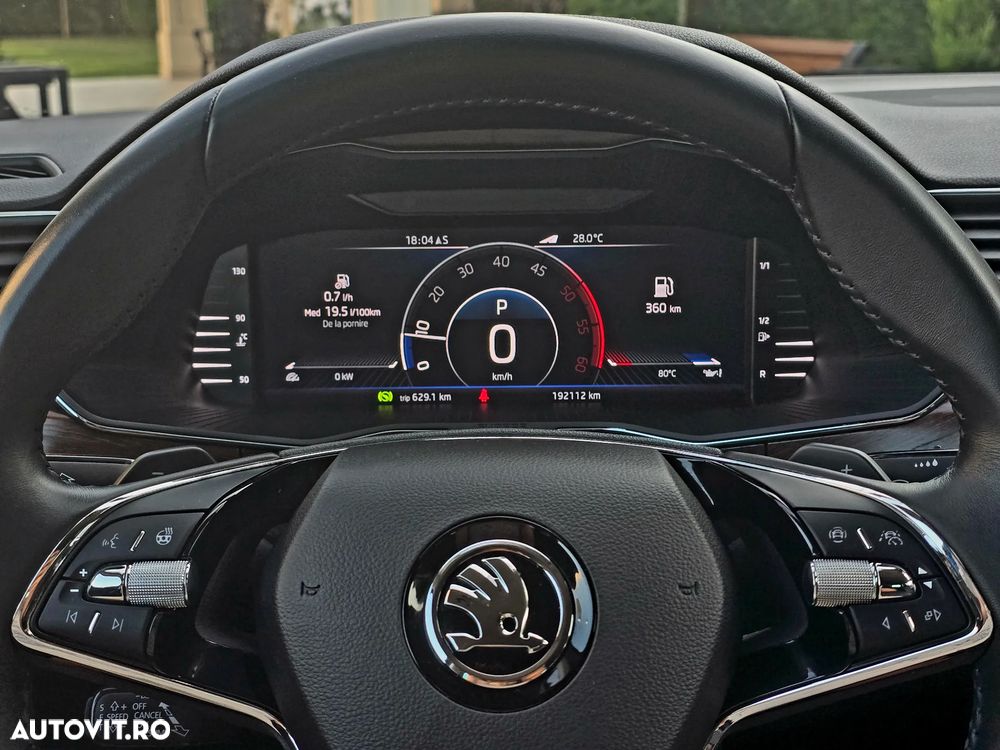 Skoda Superb Combi 2.0 TDI 4x4 DSG Scout Final Edition - 12