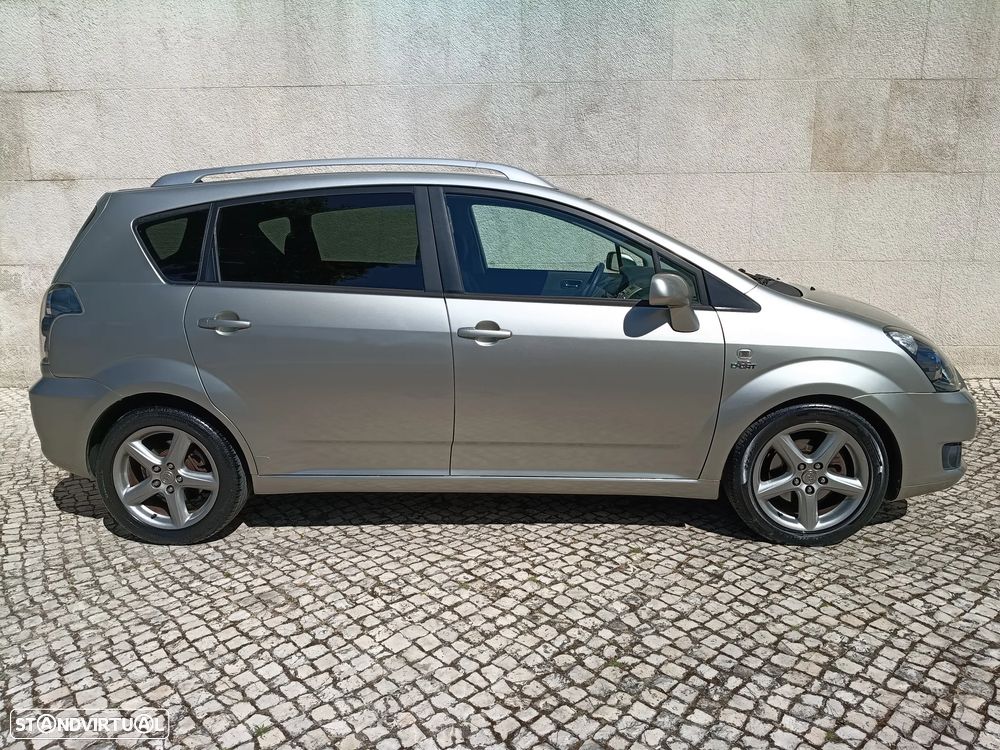 Toyota Corolla Verso 2.2 D-4D Sol - 21