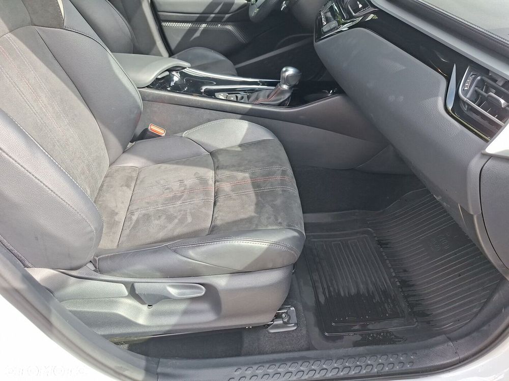 Toyota C-HR 2.0 Hybrid GR Sport - 19