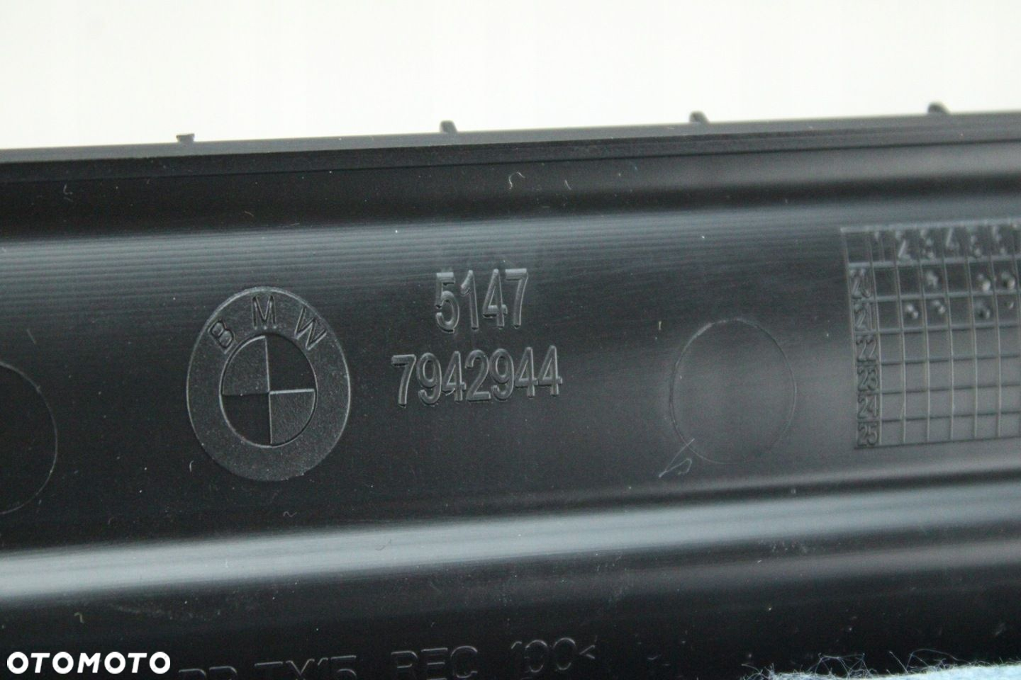 ORYGINALNY SCHOWEK BAGAŻNIKA PRAWY TYŁ BMW G26 7942944 - 4