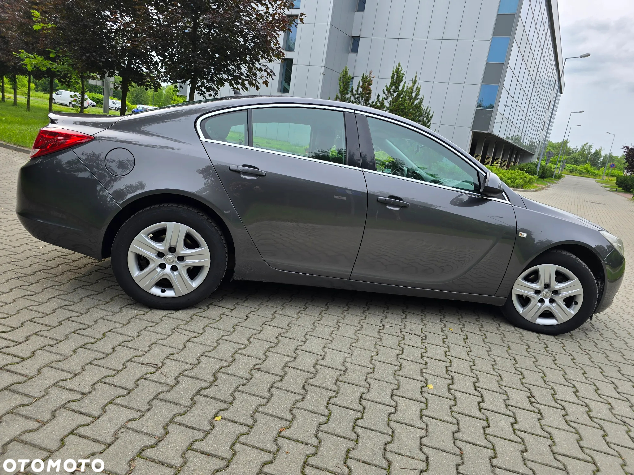 Opel Insignia 2.0 CDTI - 16