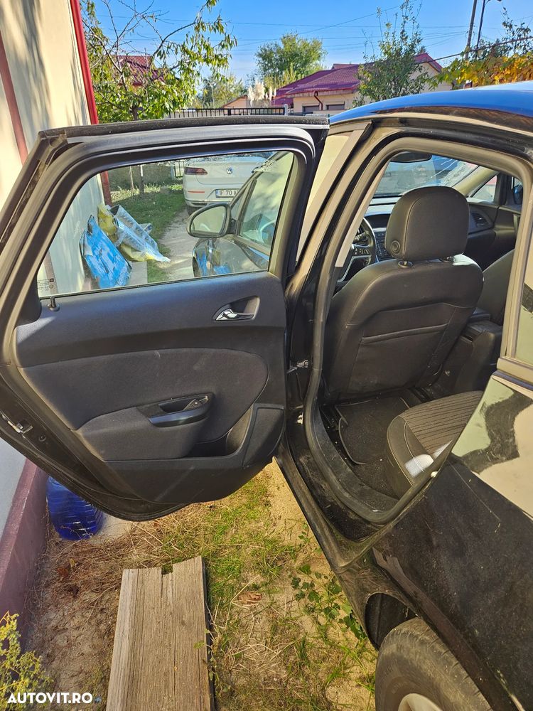 Opel Astra 1.4 ECOTEC Turbo Enjoy - 11