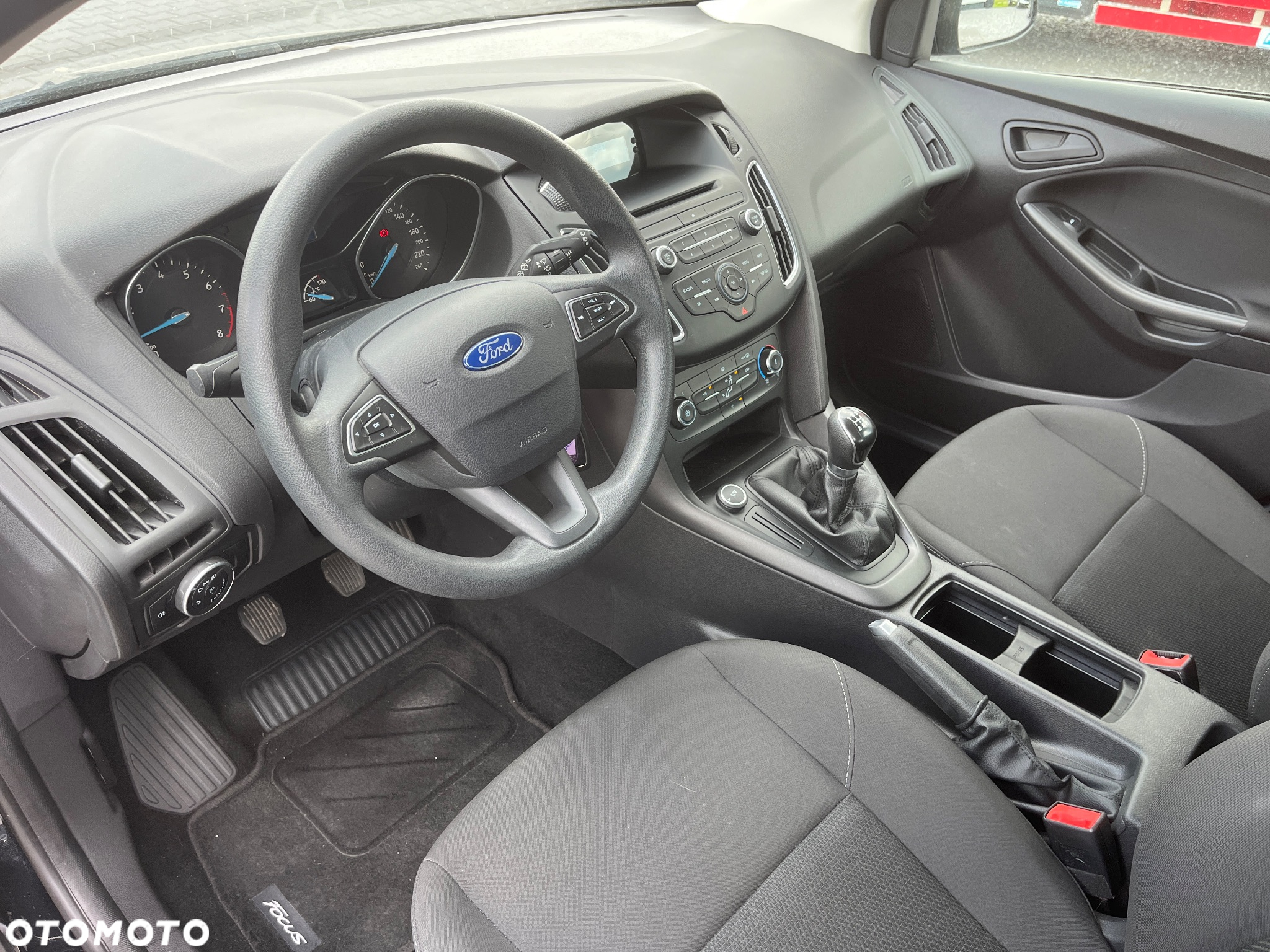 Ford Focus - 17