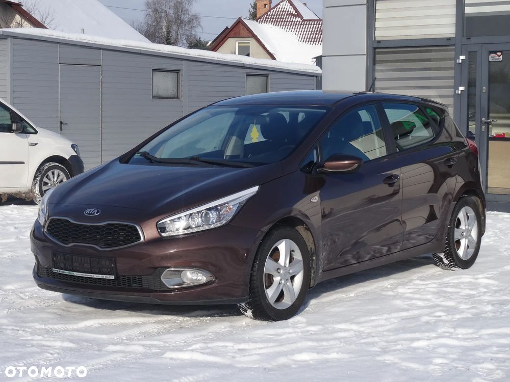 Kia Ceed 1.4 CVVT Attract - 4