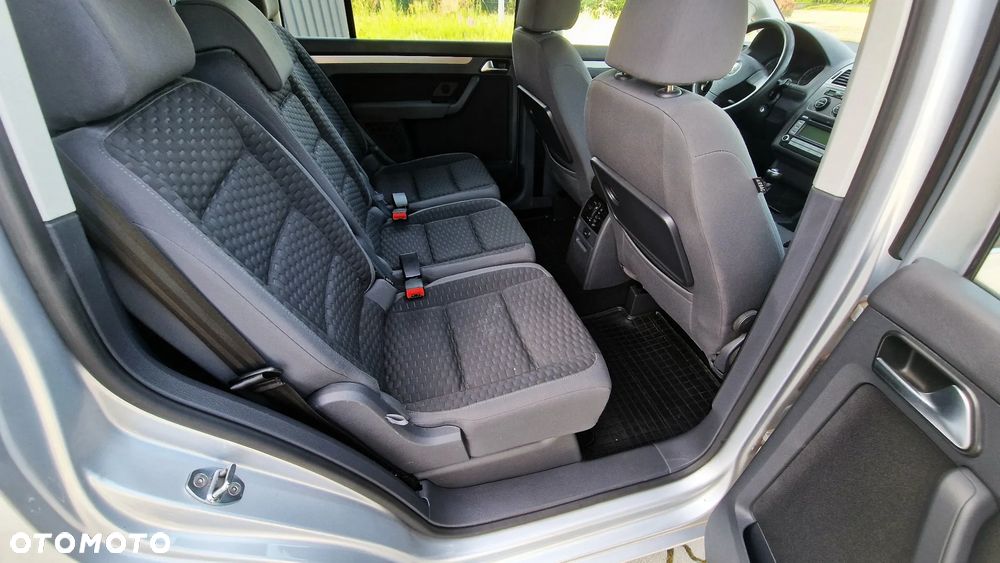 Volkswagen Touran 1.4 TSI United - 9