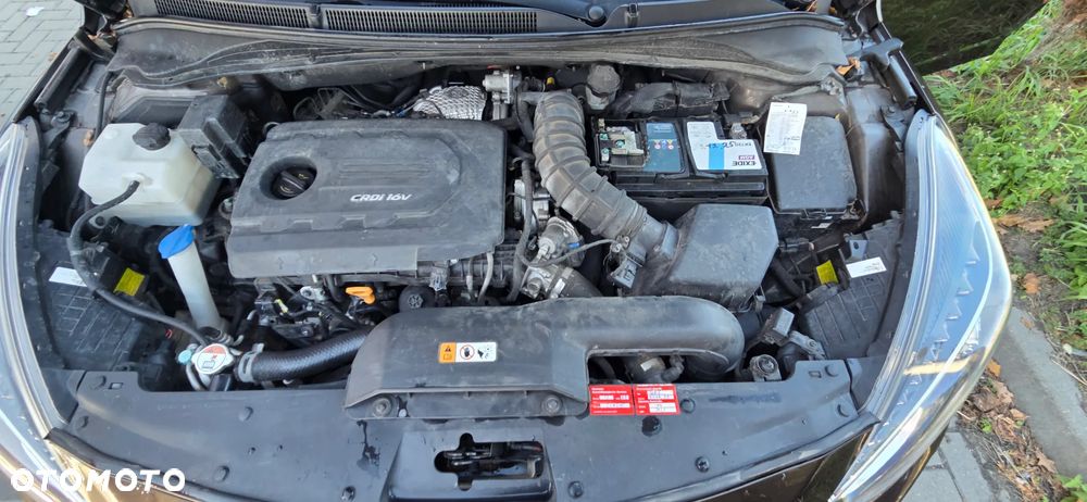 Hyundai i40 Kombi 1.7 CRDi DCT Premium - 39