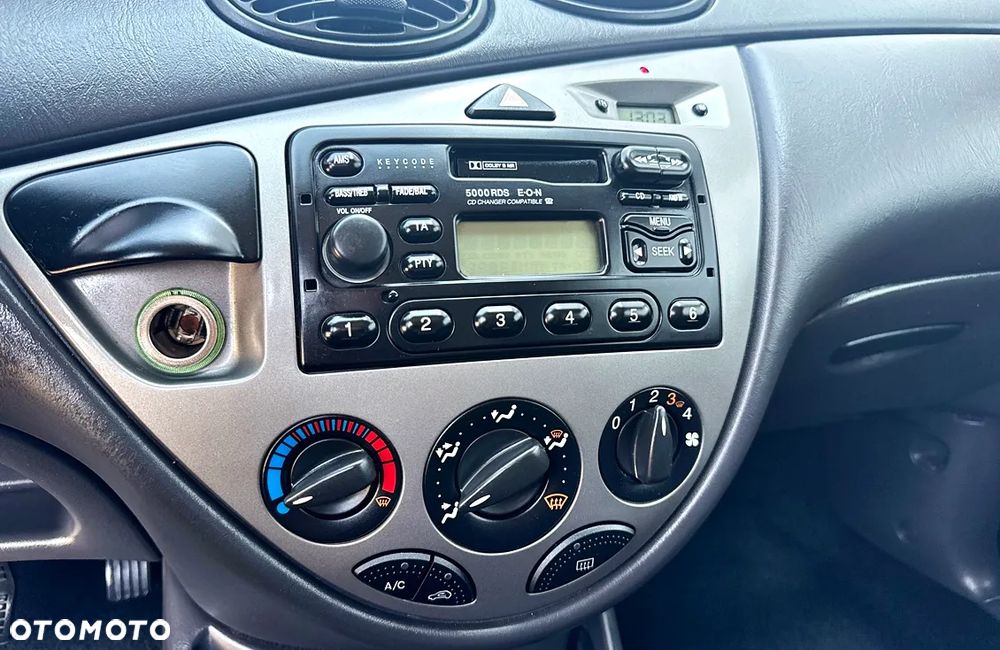 Ford Focus - 16