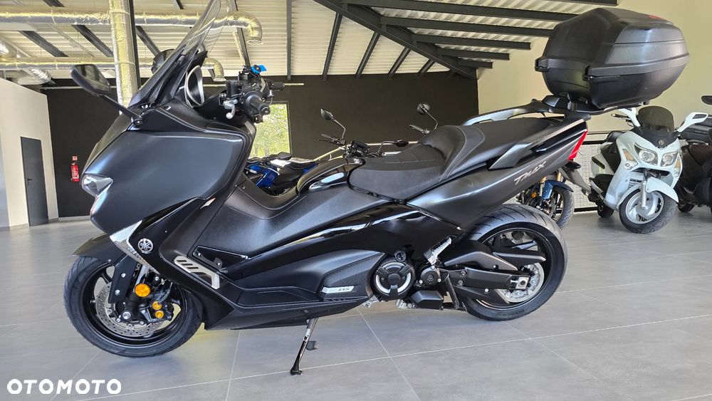 Yamaha Tmax - 2