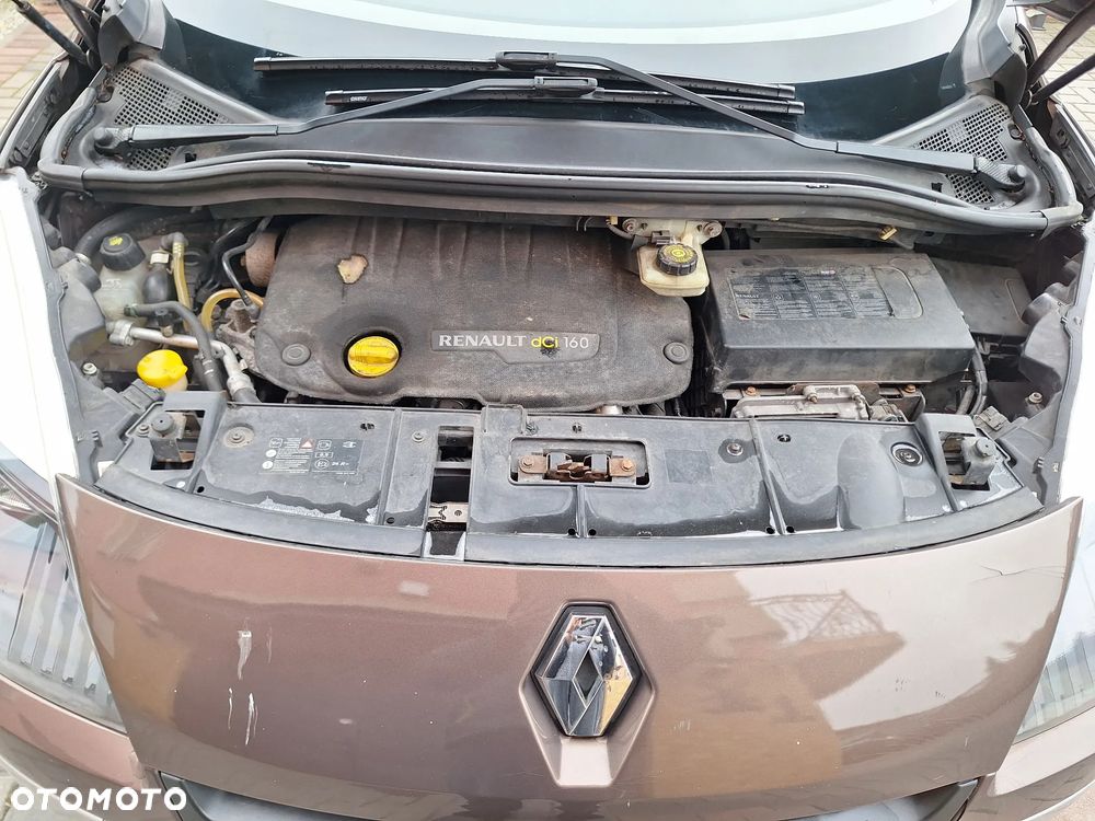 Renault Scenic dCi 160 Bose Edition - 30