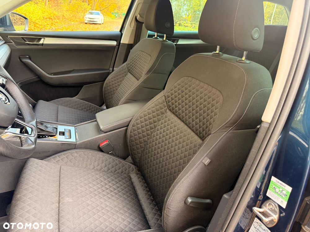 Skoda Superb 2.0 TDI SCR Ambition DSG - 26