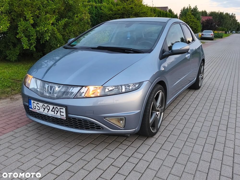 Honda Civic 1.8i-VTEC Sport - 2