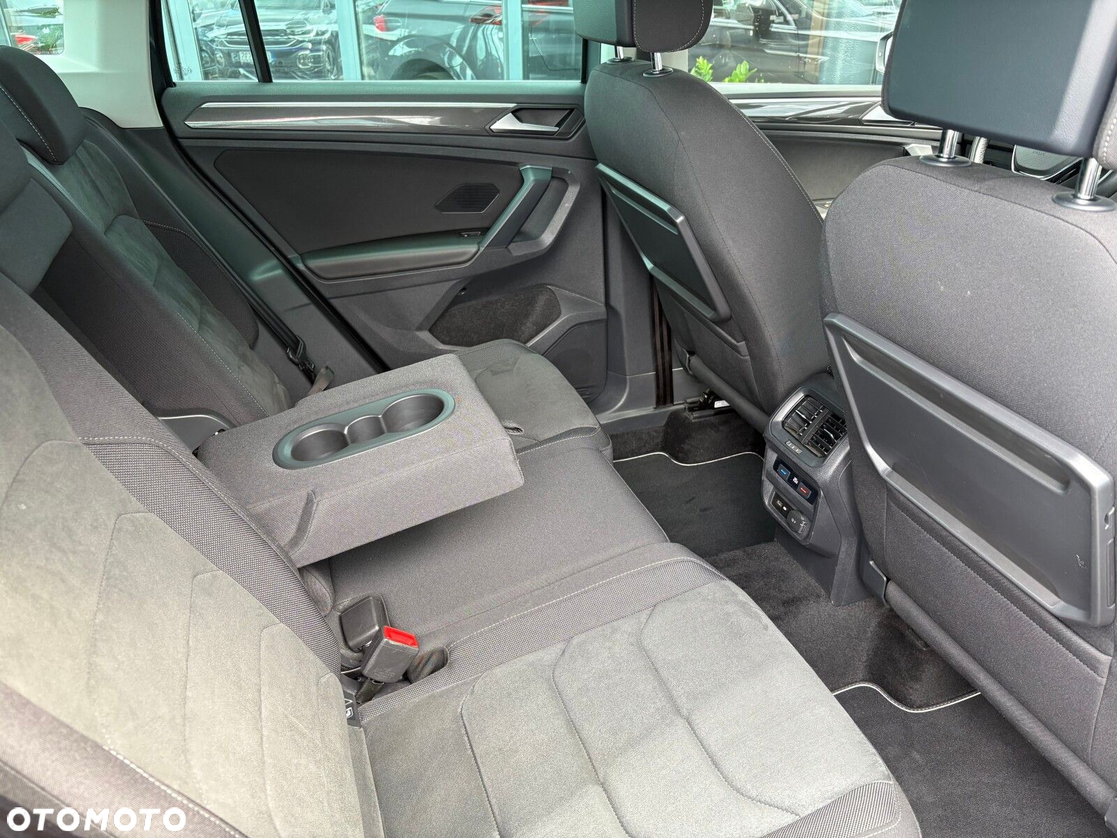 Volkswagen Tiguan - 15