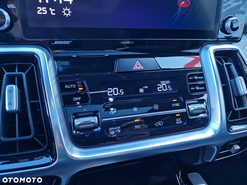 Kia Sorento - 31
