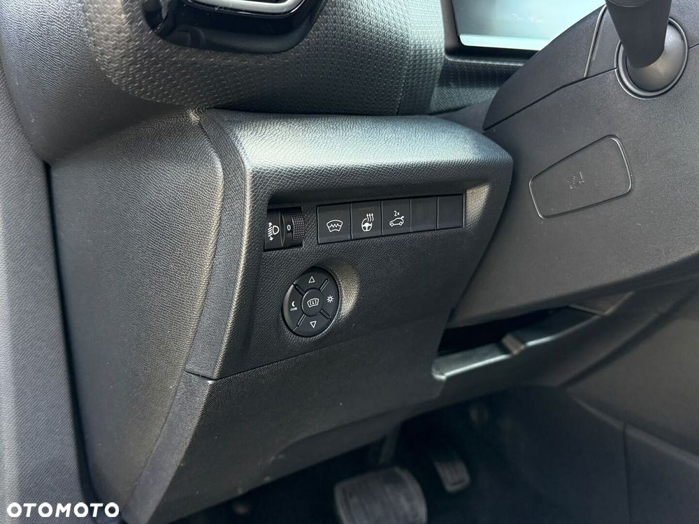 Citroën C4X 1.2 PureTech Max S&S EAT8 - 25