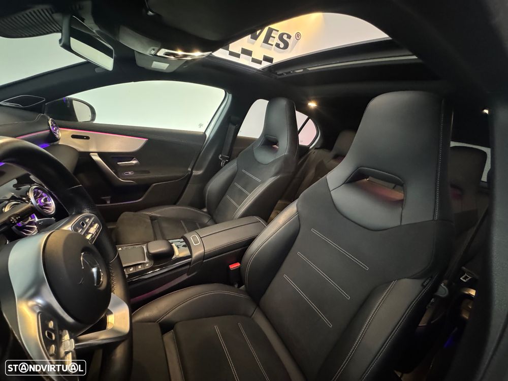 Mercedes-Benz A 250 e AMG Line - 15