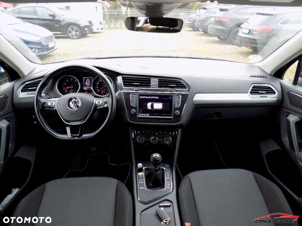 Volkswagen Tiguan - 21