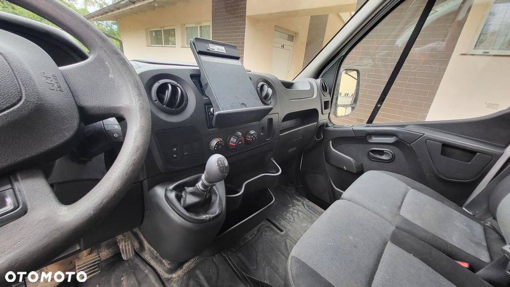 Renault Master - 11