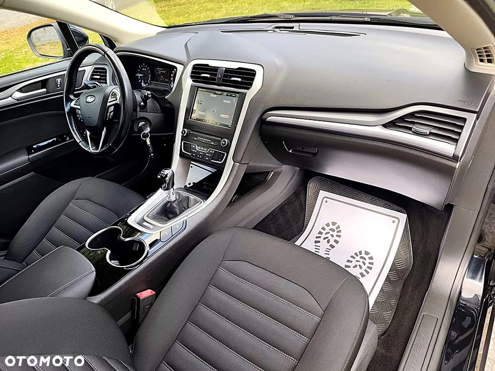 Ford Mondeo - 24