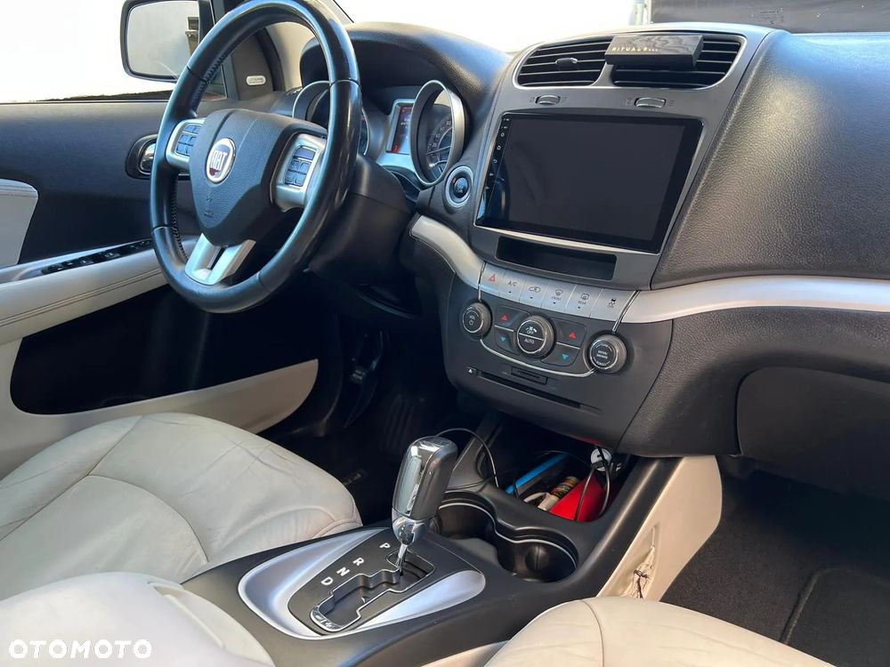 Fiat Freemont 2.0 Multijet Lounge AWD - 8