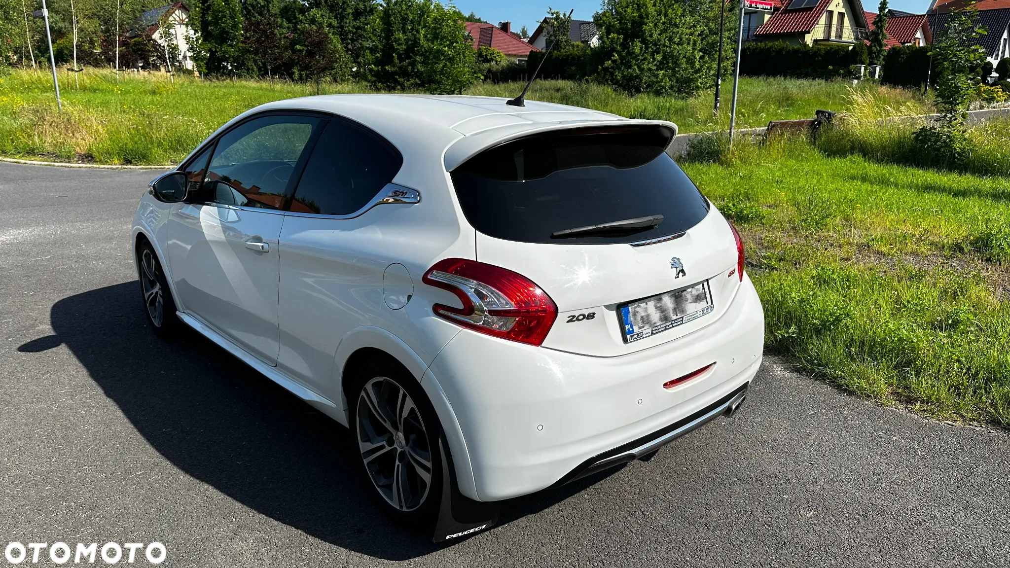 Peugeot 208 1.6 THP GTi - 8