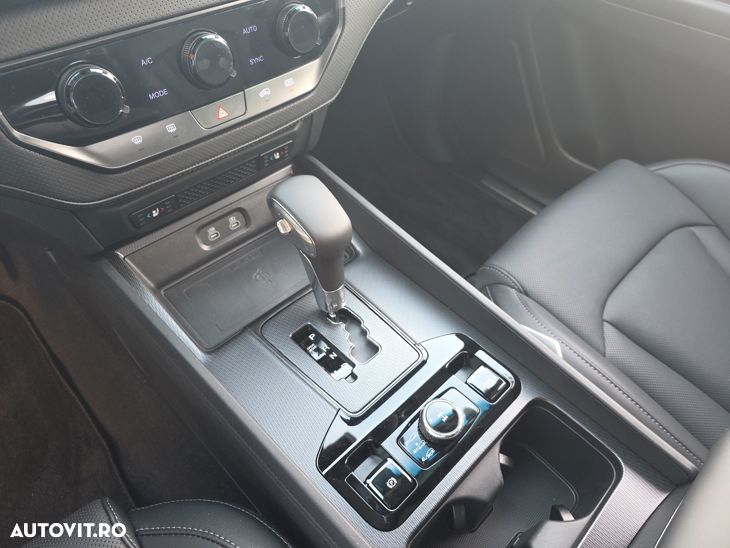 SsangYong Grand Musso - 16