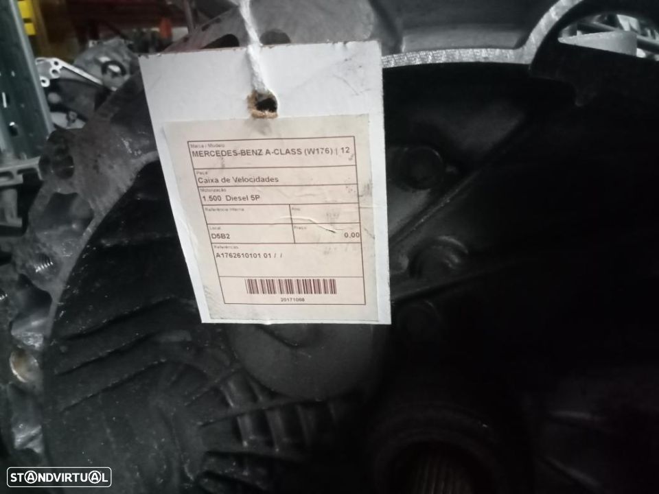 CAIXA VELOCIDADES MERCEDES BENZ A W176 1.5 CDI / A1762610101 - 1