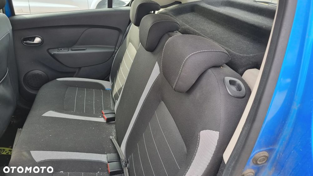 Dacia Sandero Stepway Blue dCi 95 Essential - 20