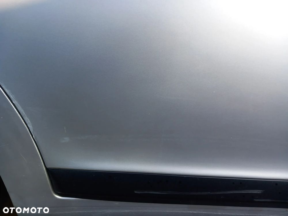 CITROEN C4 DRZWI PRAWE TYLNE PRAWY TYŁ KOLOR: EZR - 6
