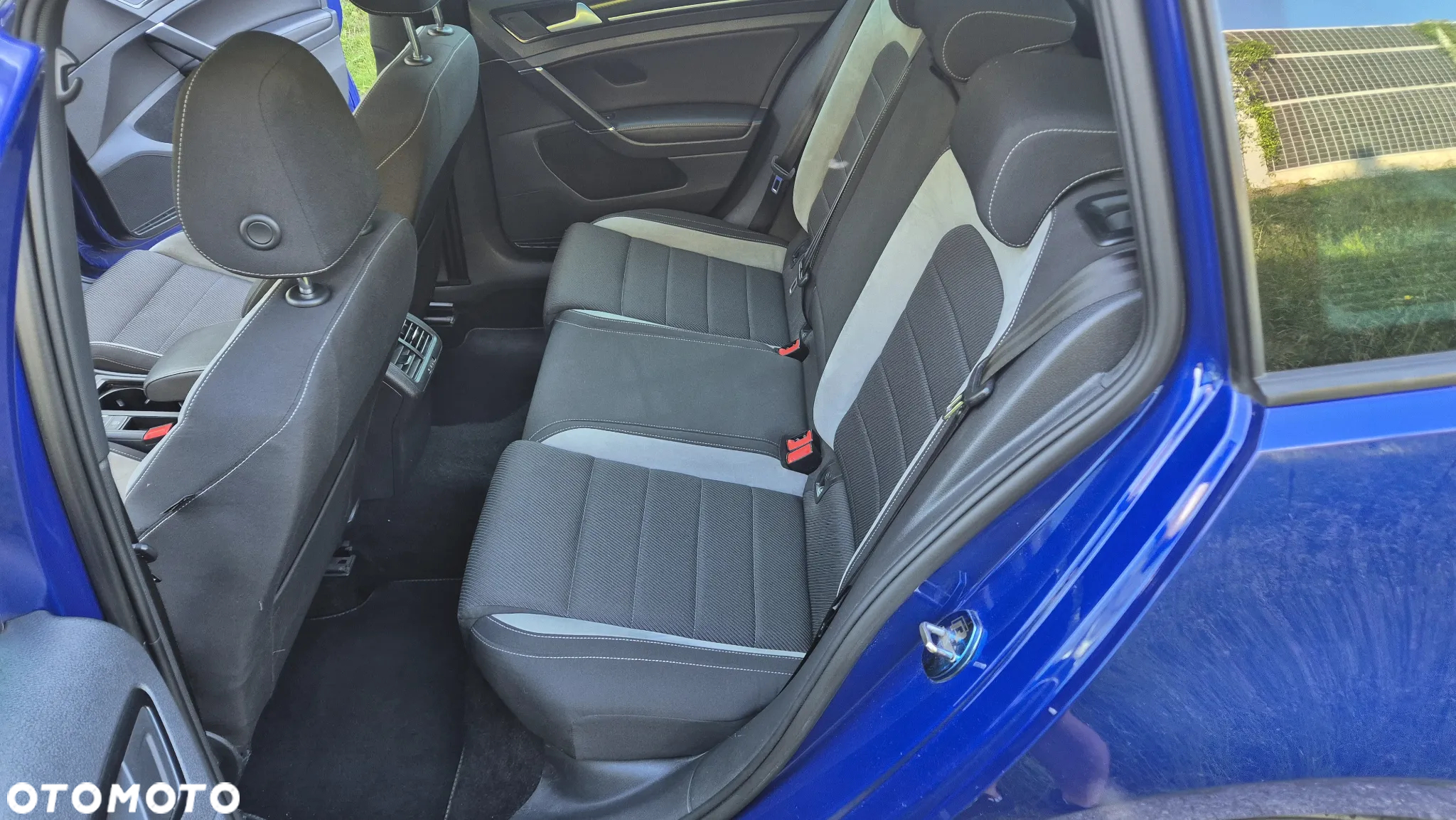 Volkswagen Golf VII 2.0 TSI BMT 4Mot R DSG - 6