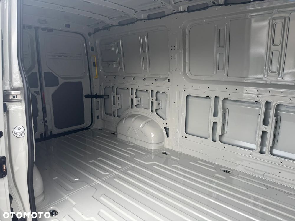 Volkswagen Crafter - 8