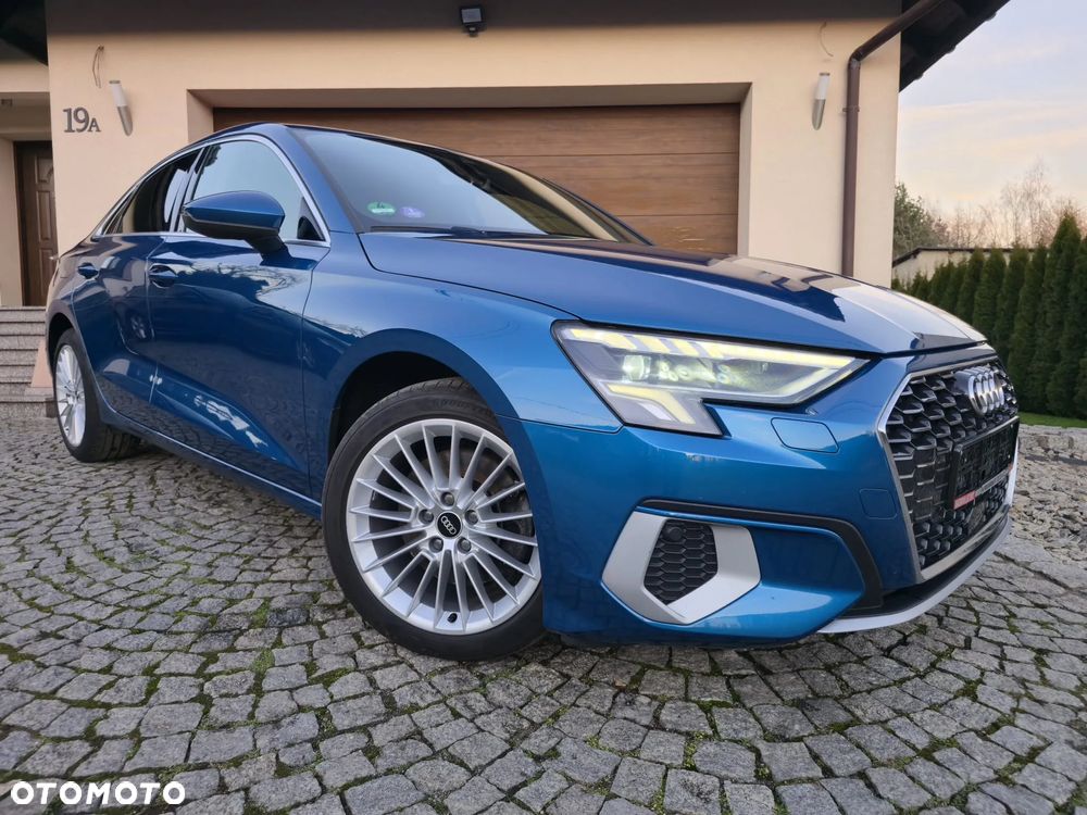 Audi A3 Limousine 30 TFSI S tronic advanced - 1