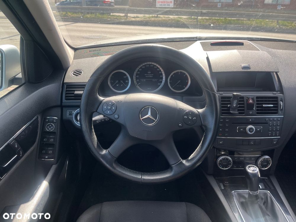 Mercedes-Benz Klasa C 200 CDI DPF Classic - 8