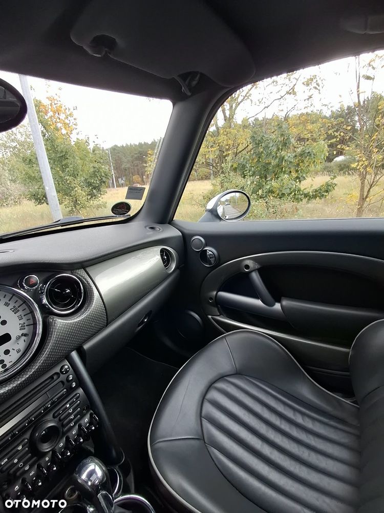 MINI Cooper - 16