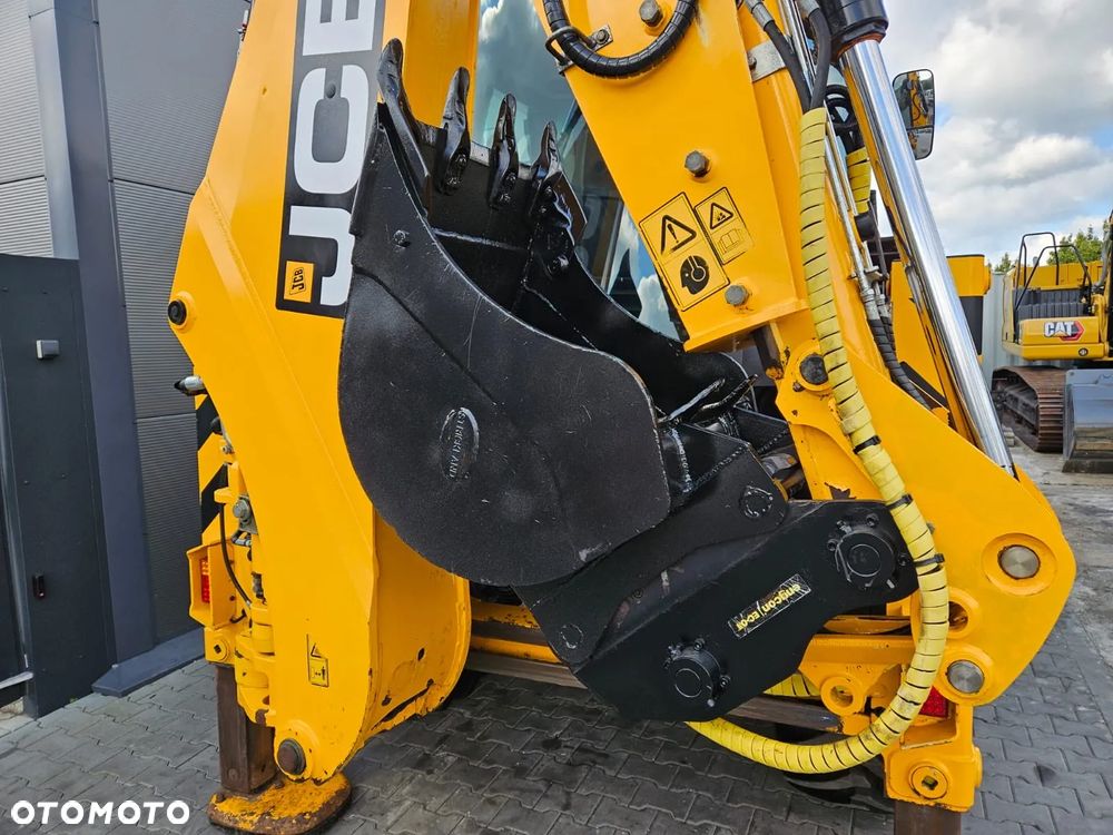 JCB KOPARKO-ŁADOWARKA JCB 3CX 3 CX 4CX CONTRACTOR 2018R. JOYSTICK ROTOTILT - 21