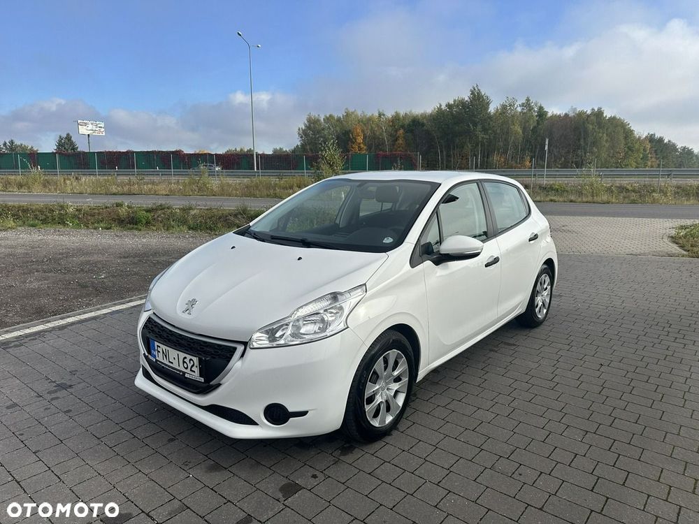 Peugeot 208 - 37