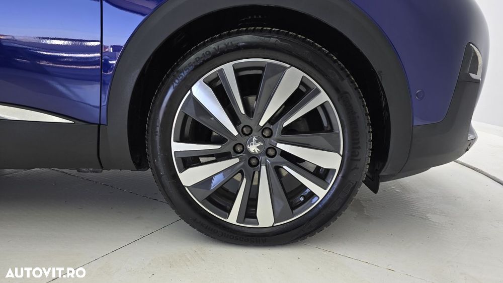 Peugeot 3008 1.6 PureTech Turbo S&S EAT8 Allure - 22