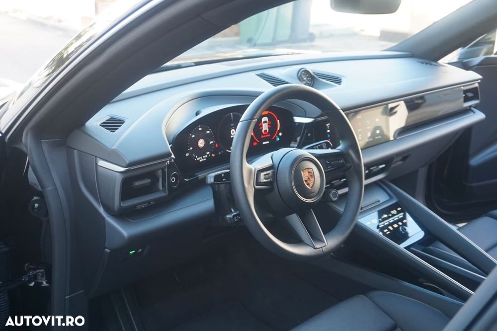 Porsche Macan 4 100 kWh - 11