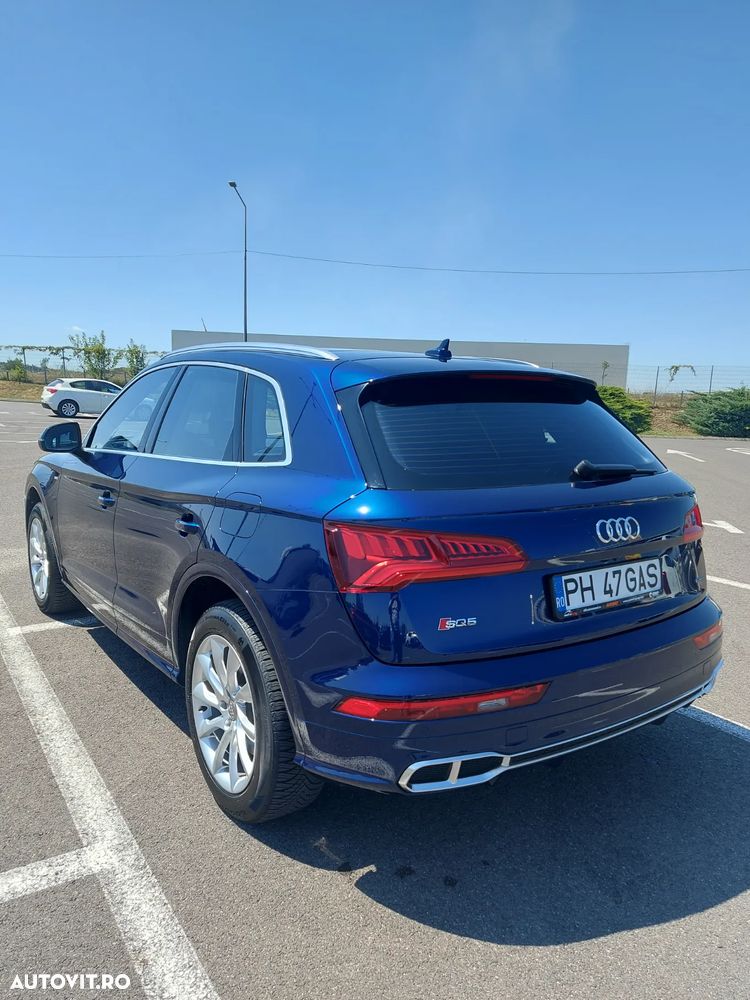 Audi Q5 55 TFSIe quattro S tronic S line - 22