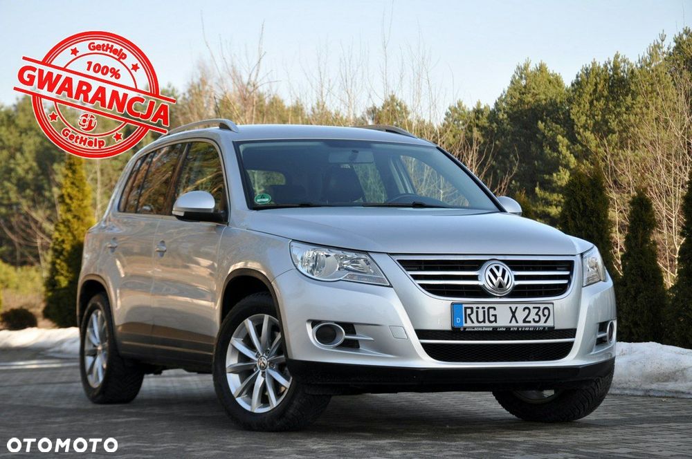 Volkswagen Tiguan - 1