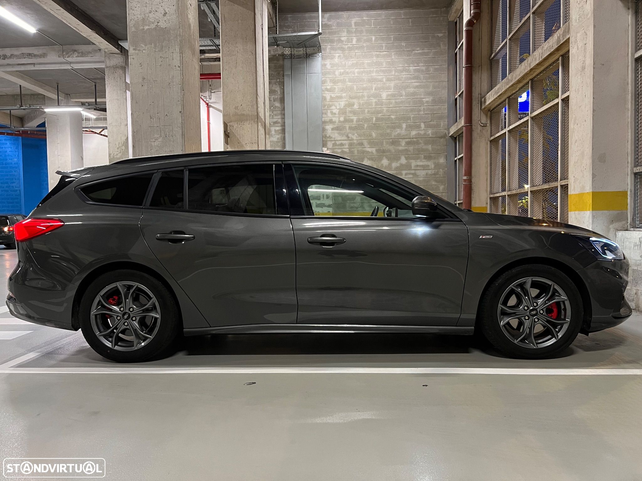 Ford Focus SW 1.0 EcoBoost MHEV ST-Line X - 1
