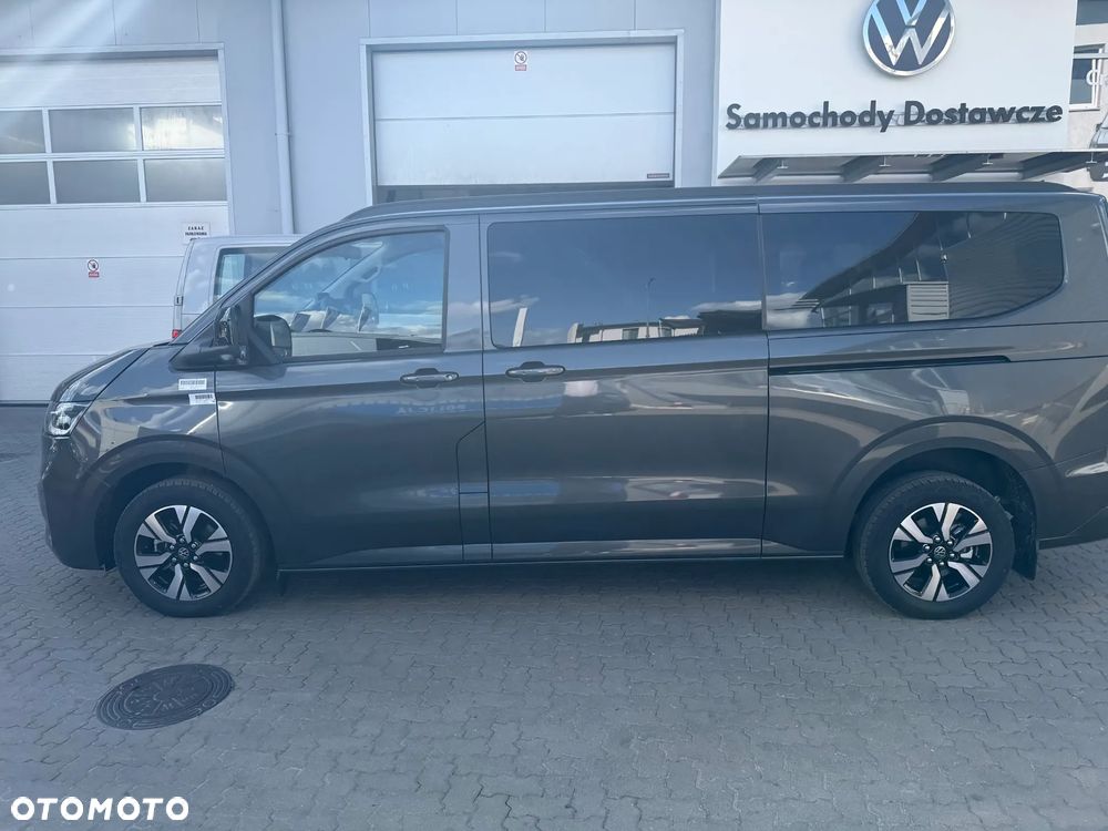 Volkswagen Caravelle - 3