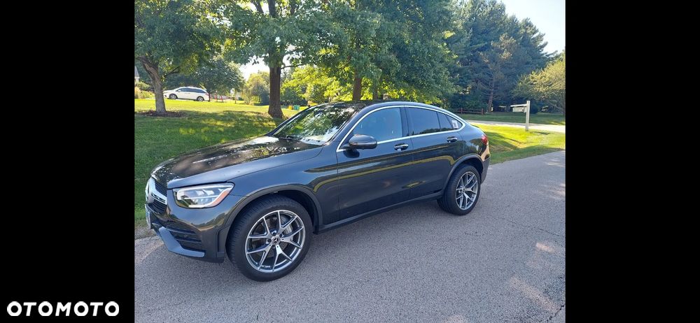 Mercedes-Benz GLC 300 4Matic 9G-TRONIC AMG Line - 1