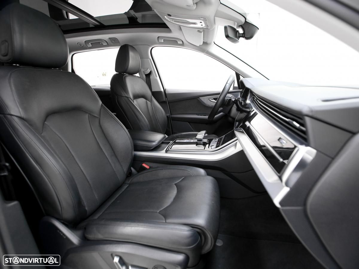 Audi Q7 55 TFSIe quattro Tiptronic - 10