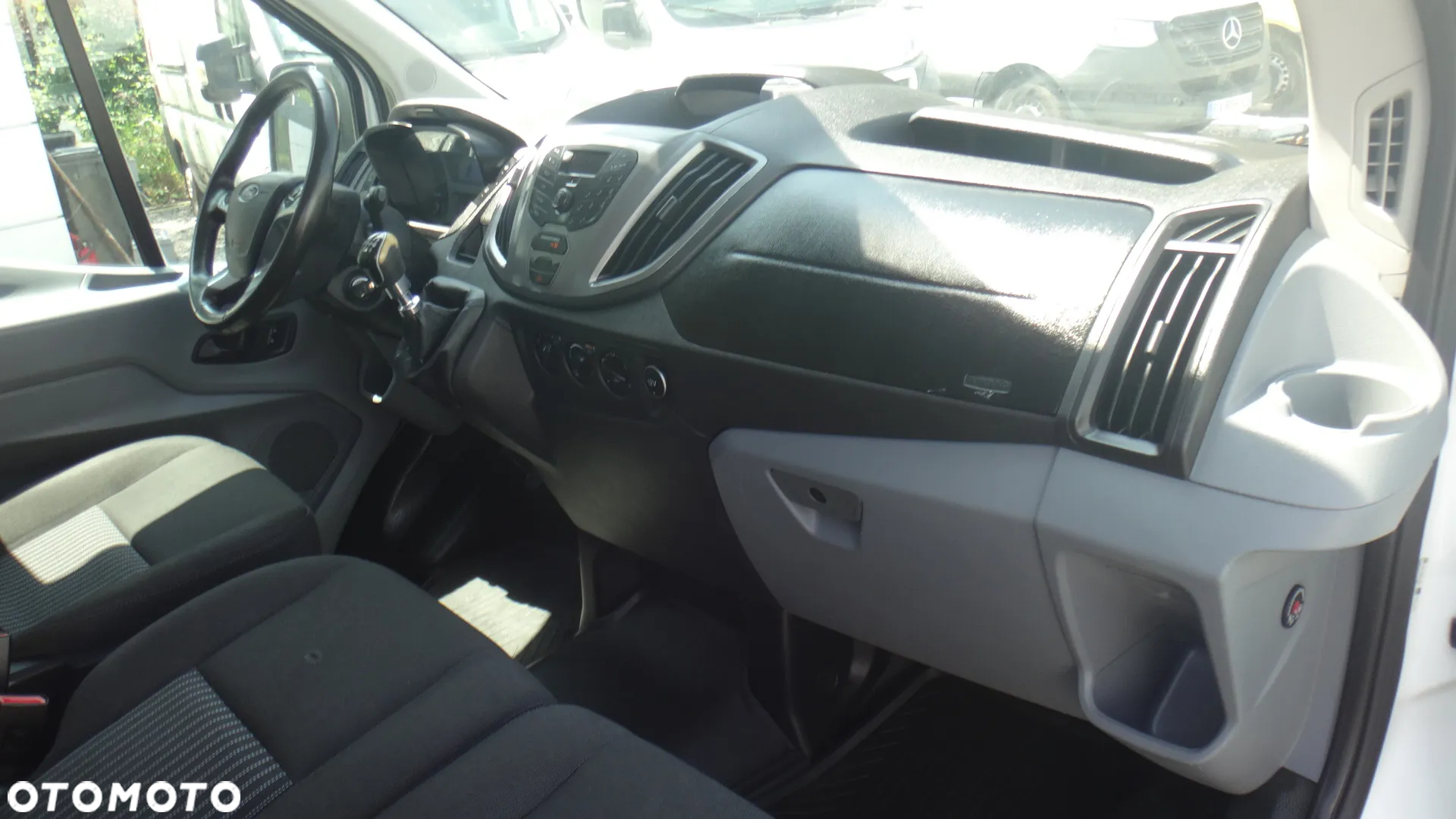 Ford TRANSIT - 12