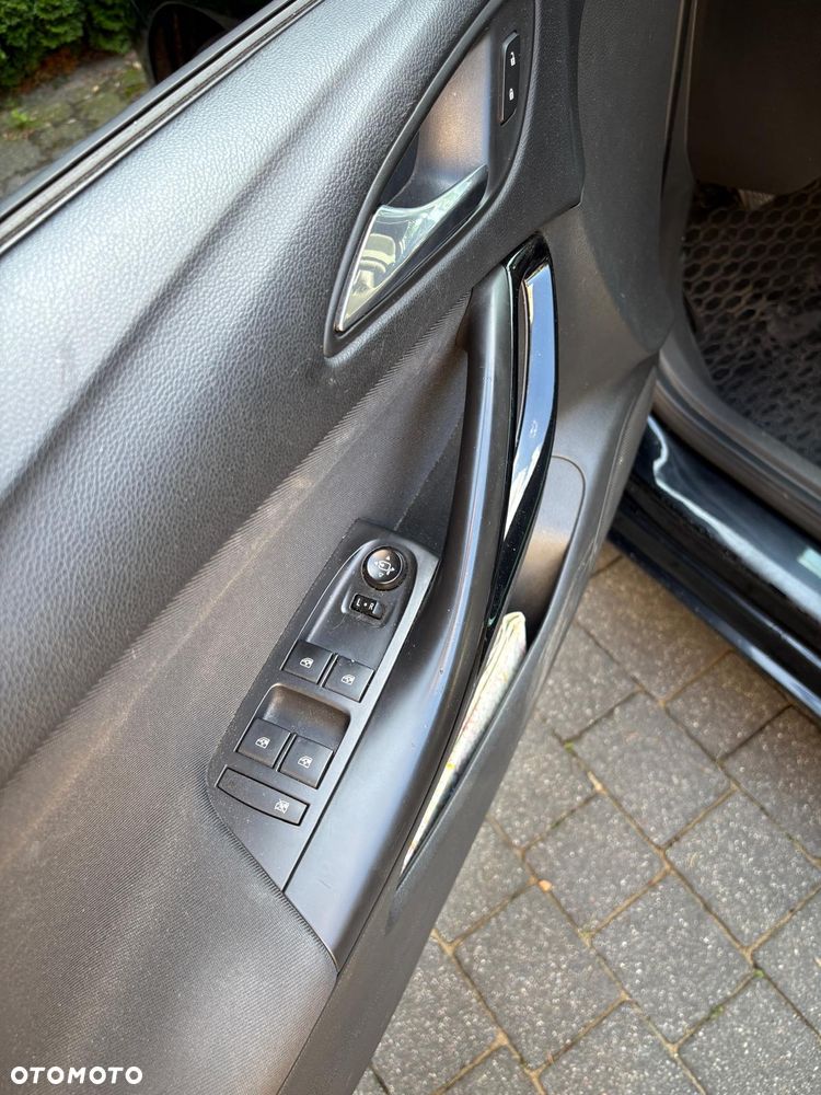 Opel Astra 1.4 T Enjoy - 9